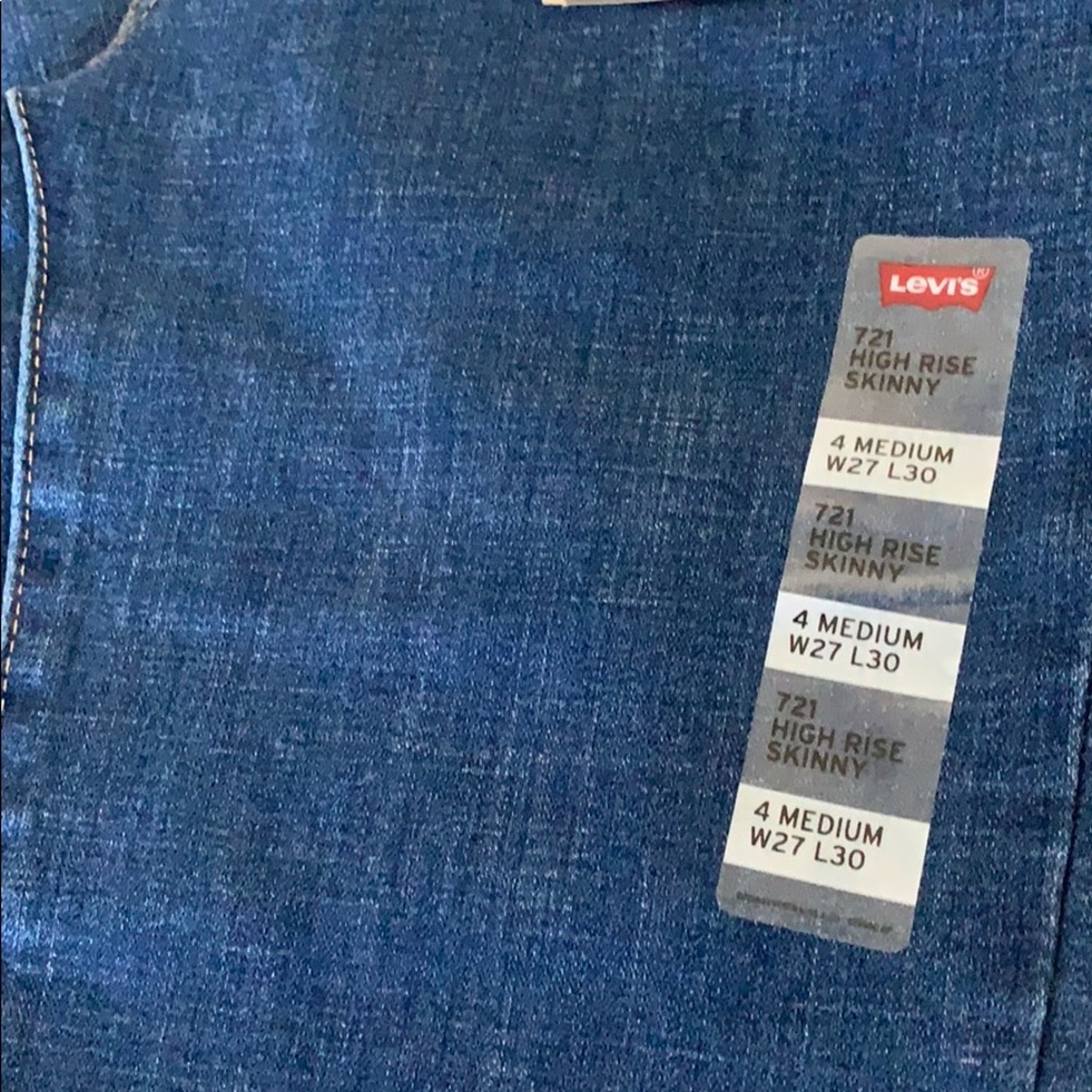 Levi’s 721 High Rise Skinny - Picture 4 of 4
